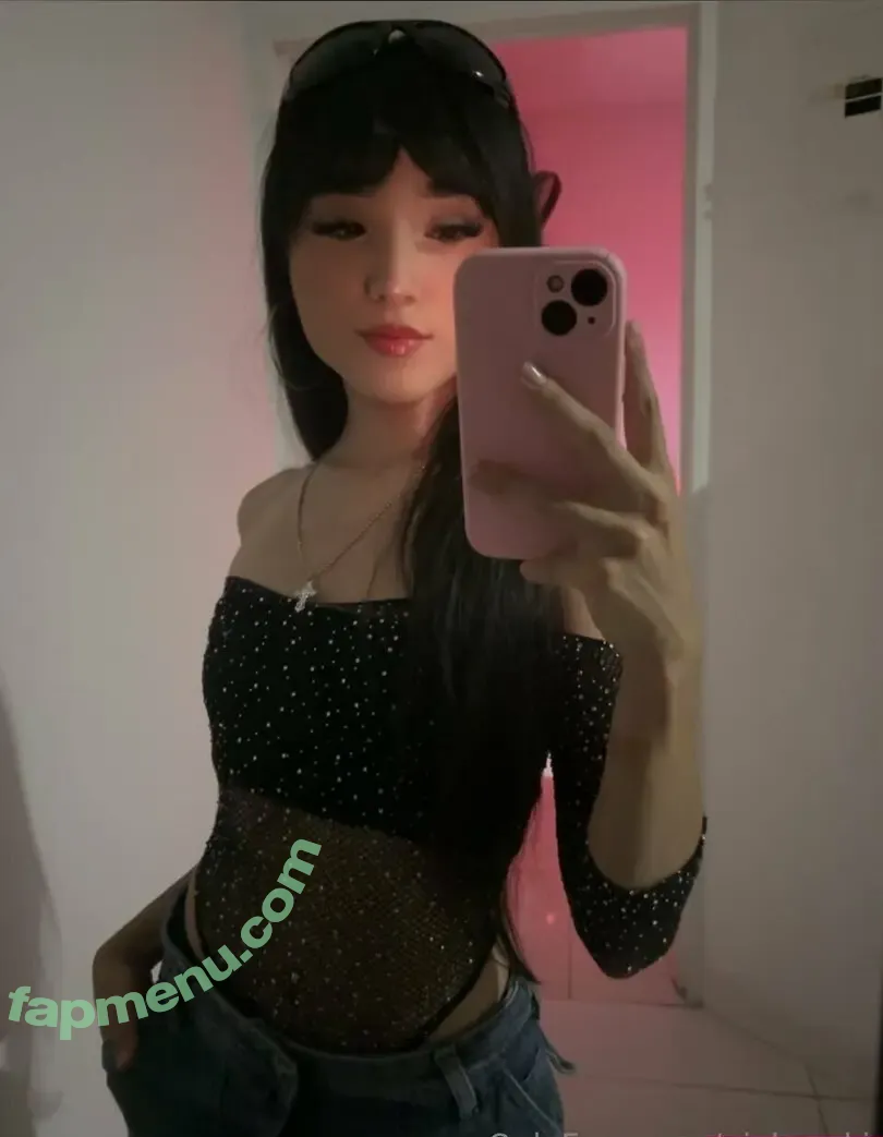 niaharuki nude photo #0005 (niharikaperni)