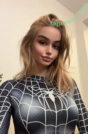  nude photo #0002