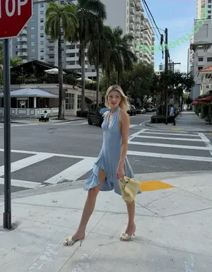 Niamh Adkins / niamhadkins nude photo #0259