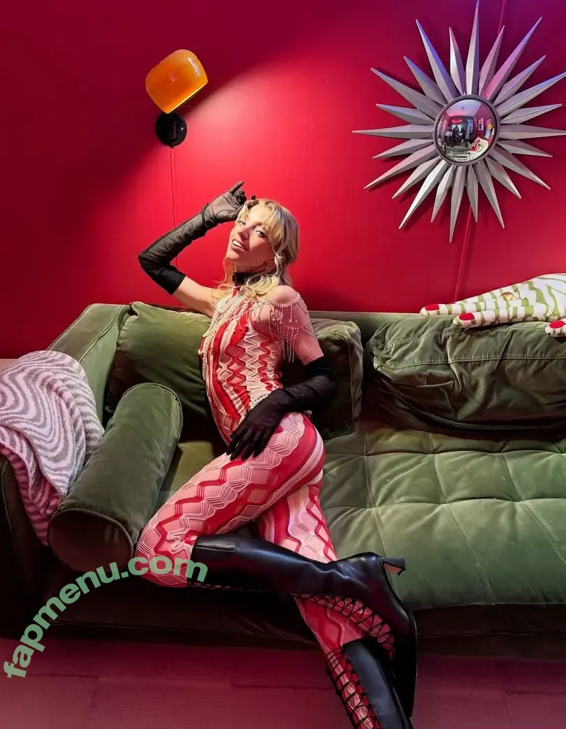 Niamh Adkins nude photo #0253 (niamhadkins)