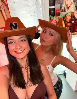 Niamh Cryan / niamh_cryan nude photo #0419