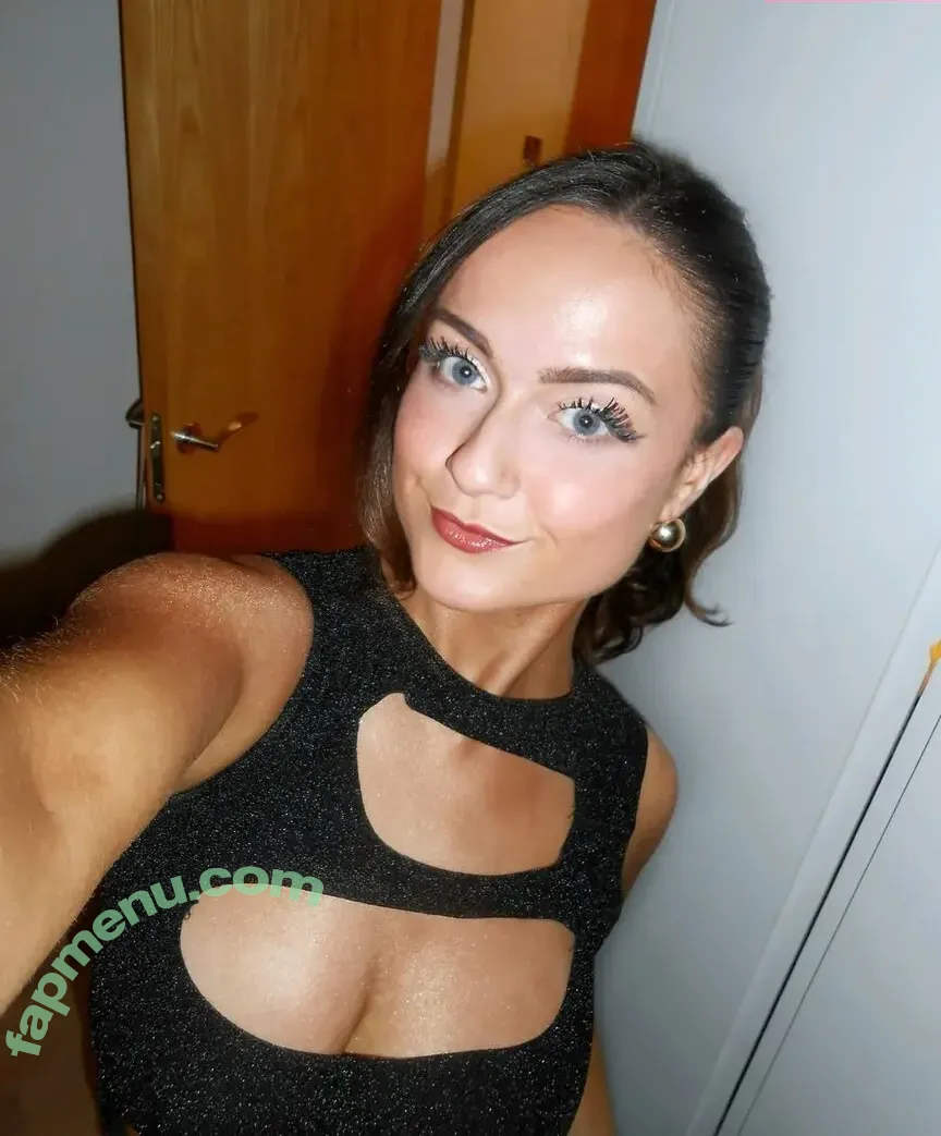 Niamh Cryan nude photo #0320 (niamh_cryan)