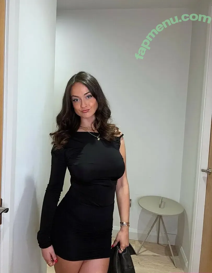 Niamh Cryan nude photo #0418 (niamh_cryan)