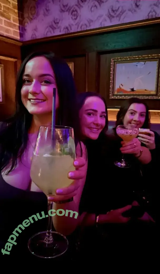 Niamh Cryan nude photo #0540 (niamh_cryan)