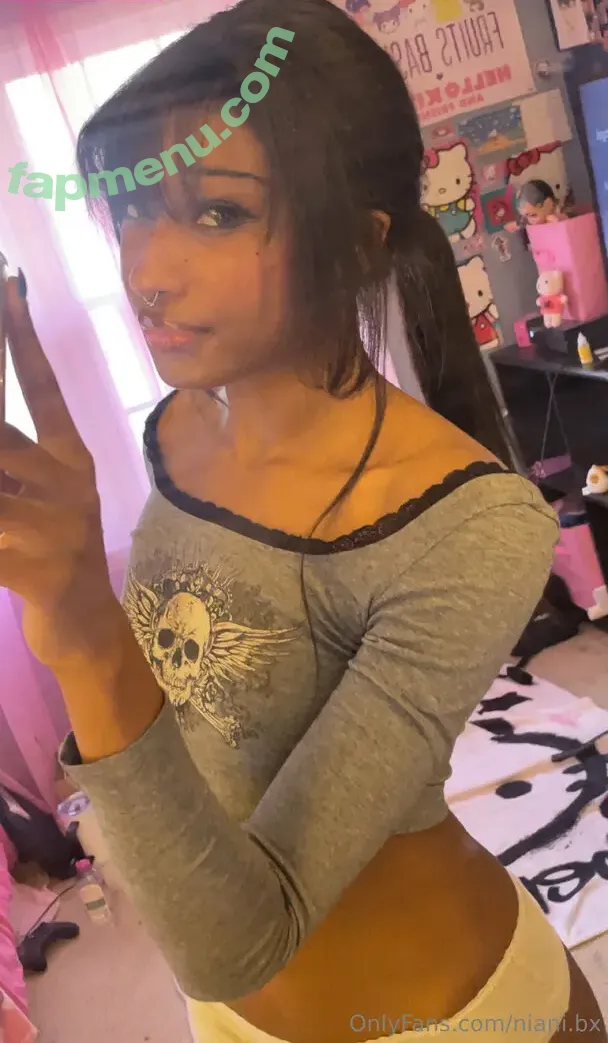 niani.bx nude photo #0009 (niani.bx)