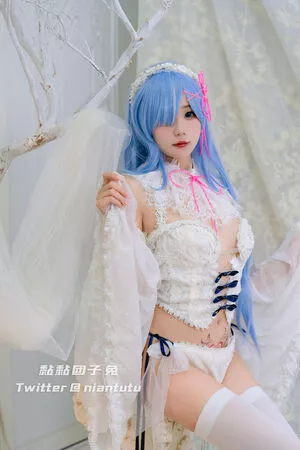 Niantutu / Yaokoututu / lim_meishe nude photo #0031