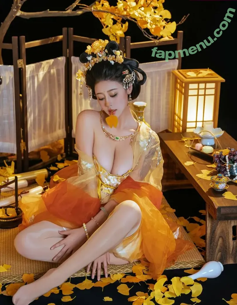 Niceoppi nude photo #0490 (Niceoppi)