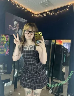 nichole_manic / nichole_is_manic nude photo #0328