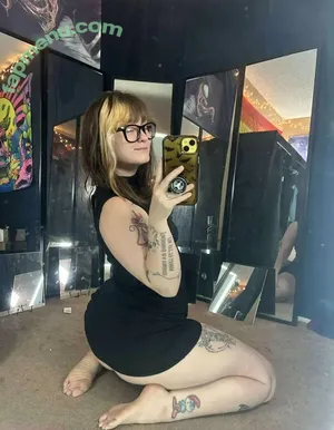 nichole_manic / nichole_is_manic nude photo #0353