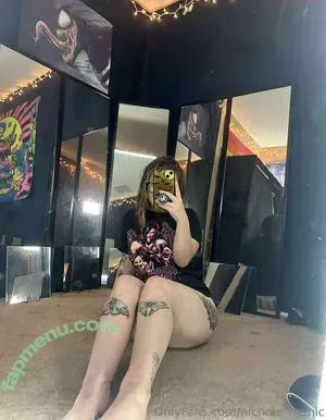 nichole_manic / nichole_is_manic nude photo #0406