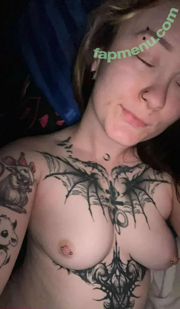 nichole_manic nude photo #0337 (nichole_is_manic)