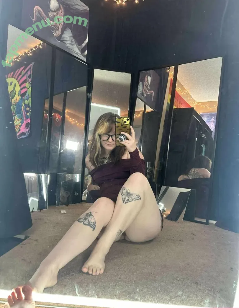 nichole_manic nude photo #0347 (nichole_is_manic)