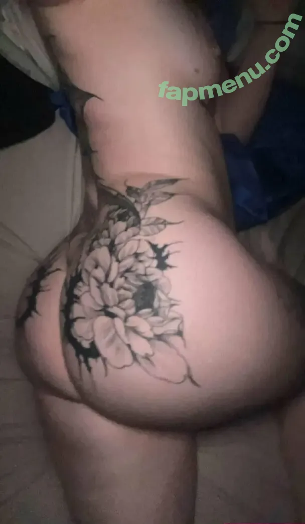 nichole_manic nude photo #0439 (nichole_is_manic)