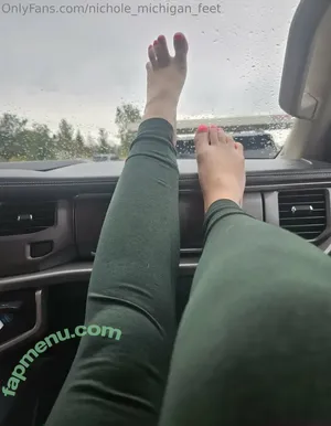 nichole_michigan_feet / nichole_mayer_ nude photo #0002