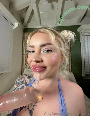 nude photo #0002