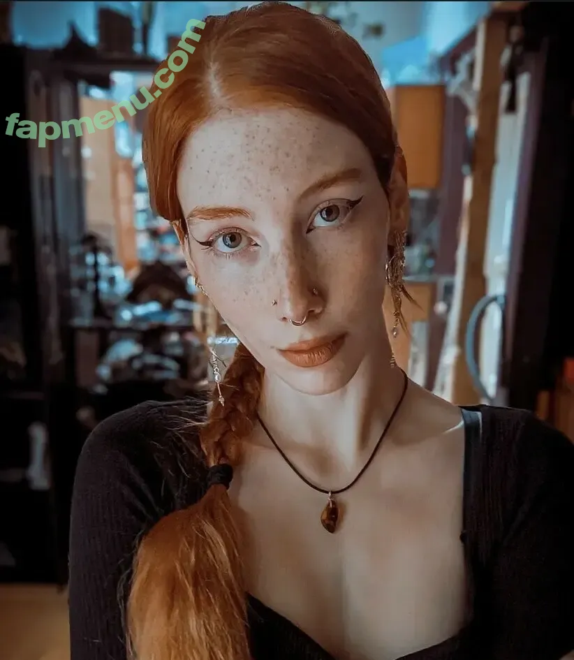 NiciaUnlovelier nude photo #0013 (AnoukFox / LeilaLunatic / nicia_unlovelier)