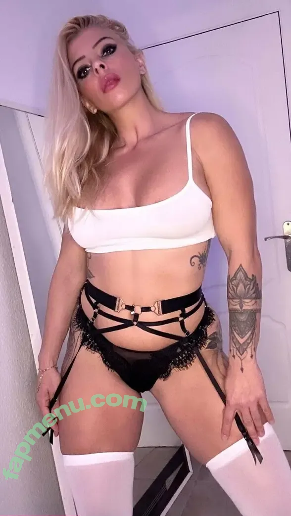 nicka_279 nude photo #0031 (nicka_279)