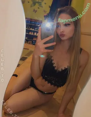 Nicki Anna / nicki.he.5 / nickii_annaa nude photo #0324