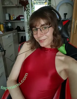 nicki_fox / officialnickifoxx nude photo #0118