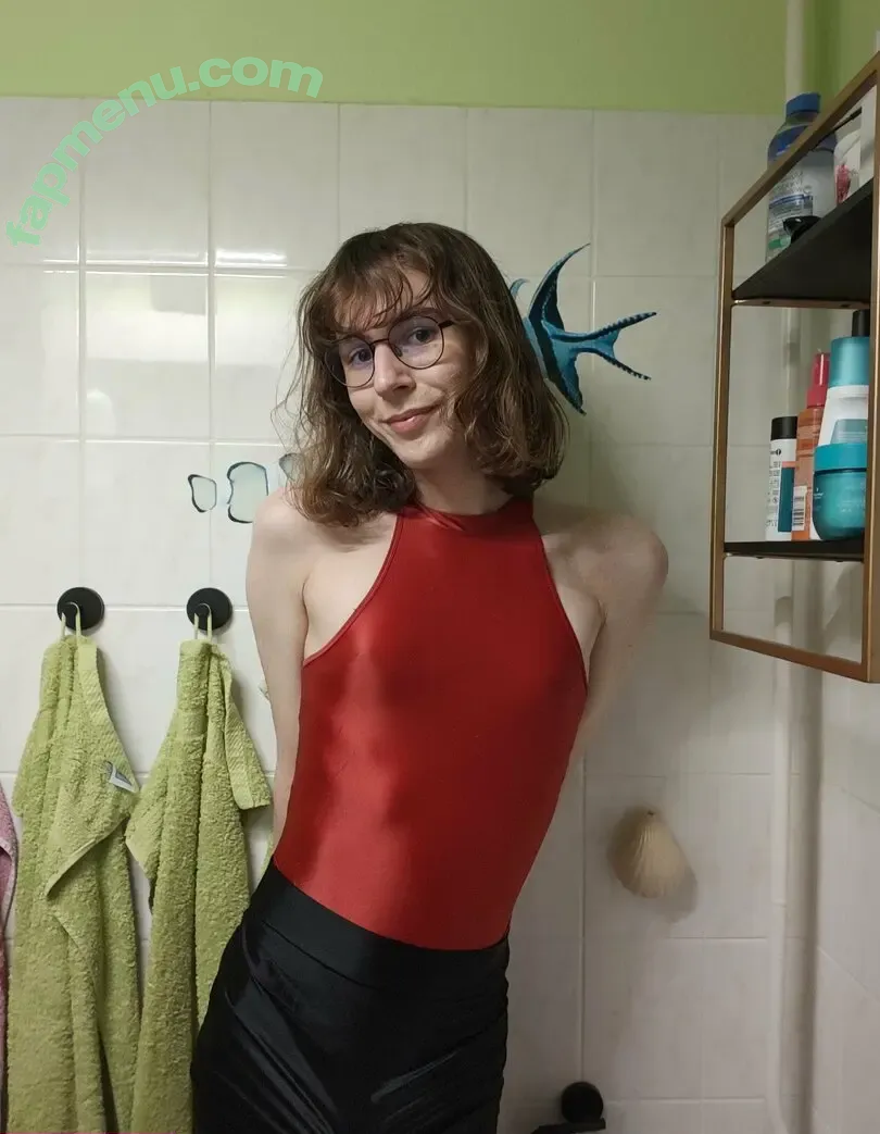 nicki_fox nude photo #0127 (officialnickifoxx)