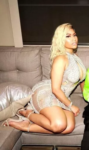 Nicki Minaj / nickiminaj nude photo #0747
