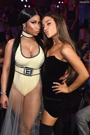 Nicki Minaj / nickiminaj nude photo #0801