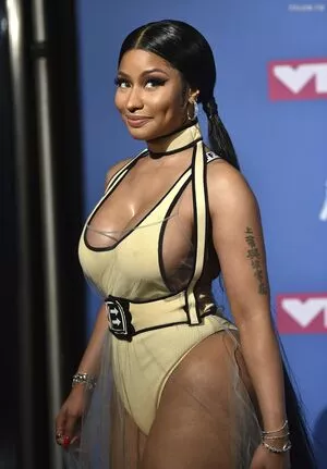 Nicki Minaj / nickiminaj nude photo #0803