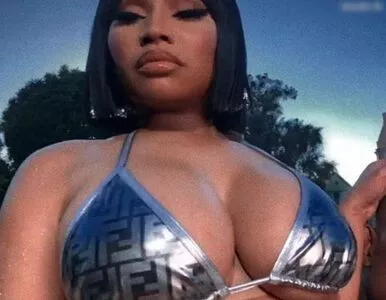 Nicki Minaj / nickiminaj nude photo #0827