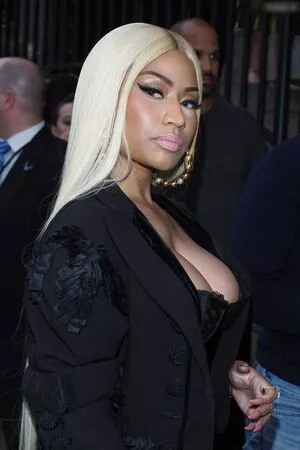Nicki Minaj / nickiminaj nude photo #0845