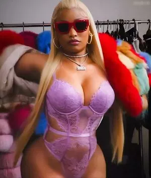 Nicki Minaj / nickiminaj nude photo #0848