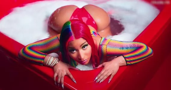 Nicki Minaj / nickiminaj nude photo #0874