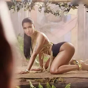 Nicki Minaj / nickiminaj nude photo #0899