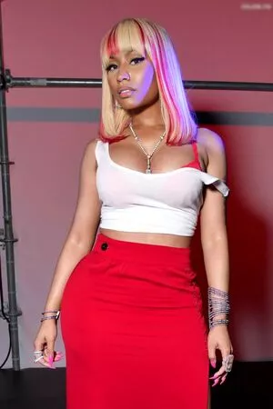 Nicki Minaj / nickiminaj nude photo #0929
