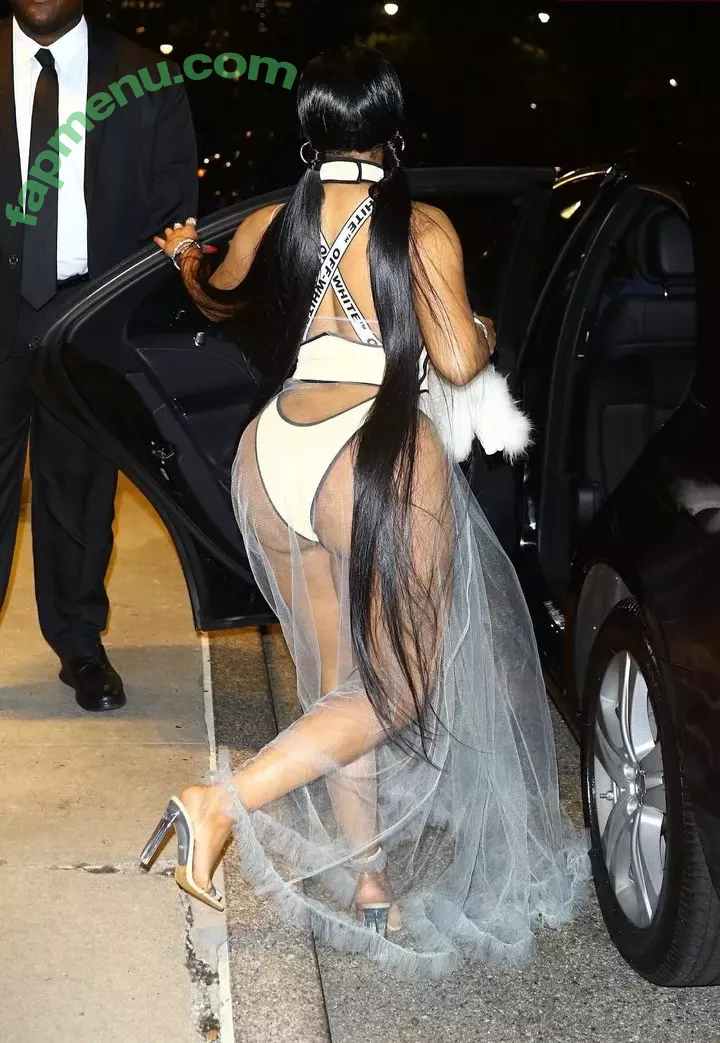 Nicki Minaj nude photo #0140 (nickiminaj)