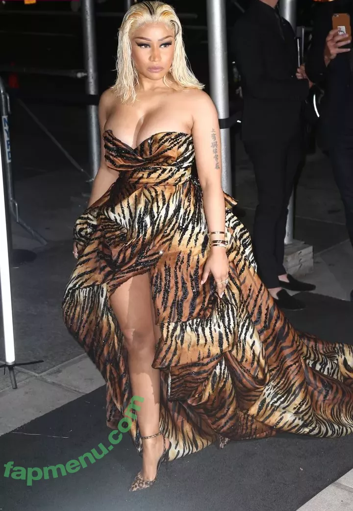 Nicki Minaj nude photo #0166 (nickiminaj)