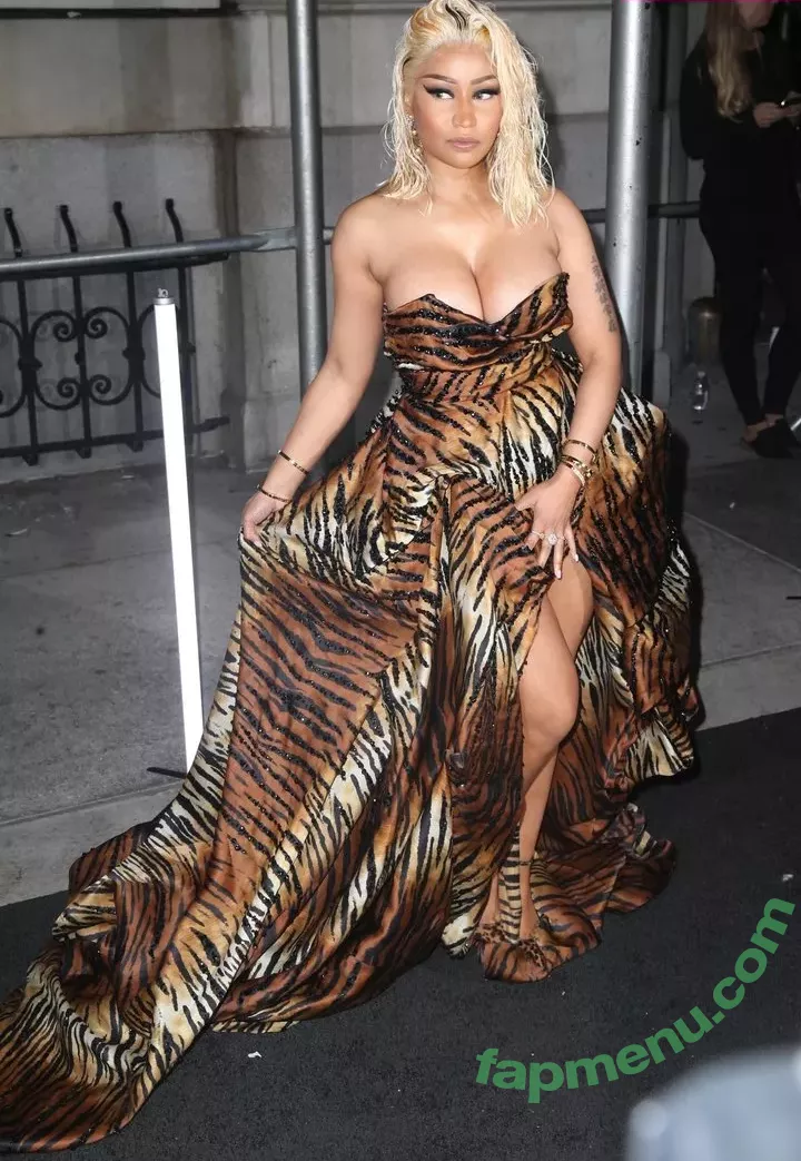 Nicki Minaj nude photo #0169 (nickiminaj)