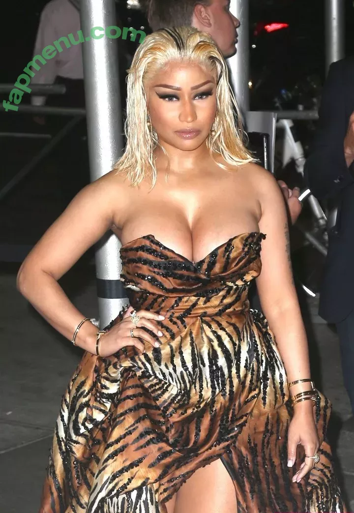Nicki Minaj nude photo #0171 (nickiminaj)