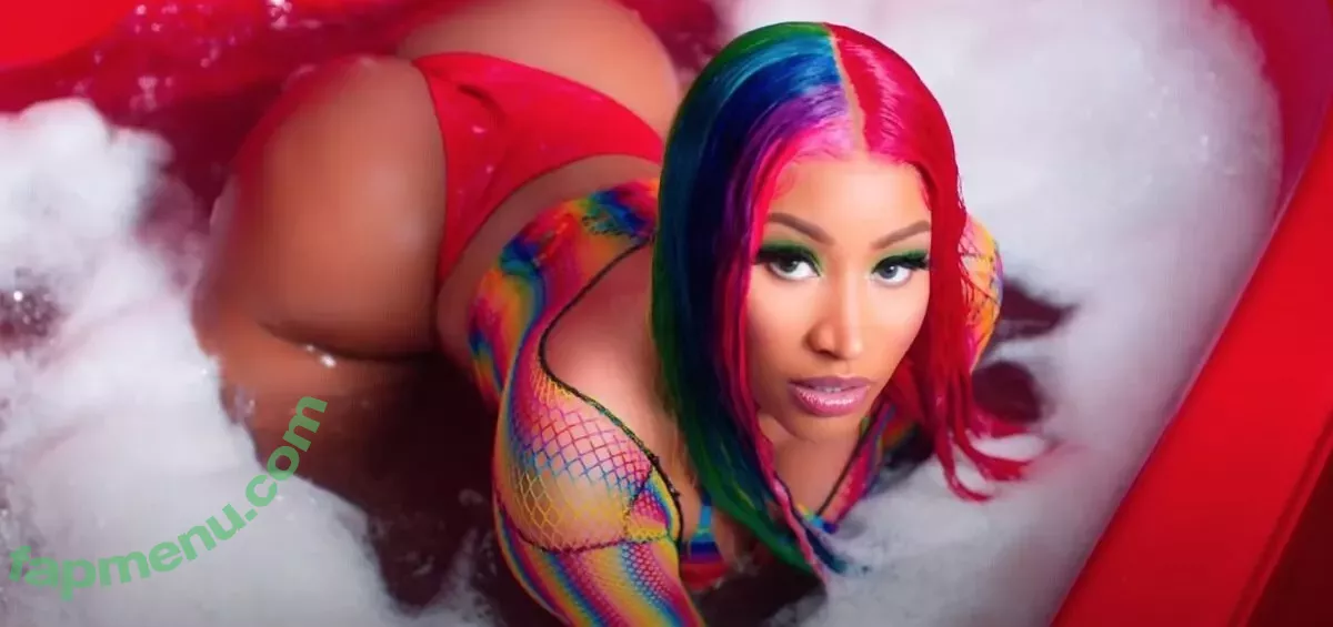 Nicki Minaj nude photo #0190 (nickiminaj)