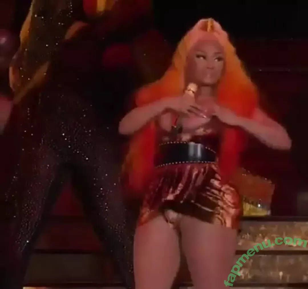 Nicki Minaj nude photo #0199 (nickiminaj)
