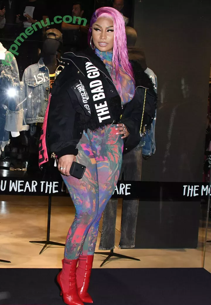 Nicki Minaj nude photo #0233 (nickiminaj)