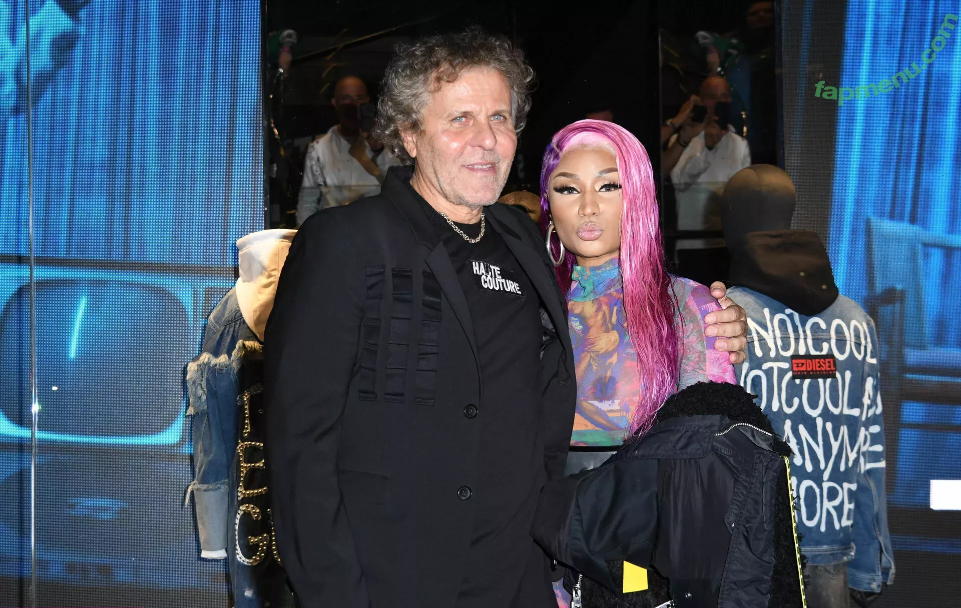 Nicki Minaj nude photo #0237 (nickiminaj)