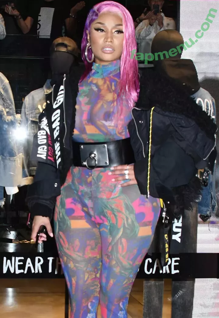 Nicki Minaj nude photo #0249 (nickiminaj)
