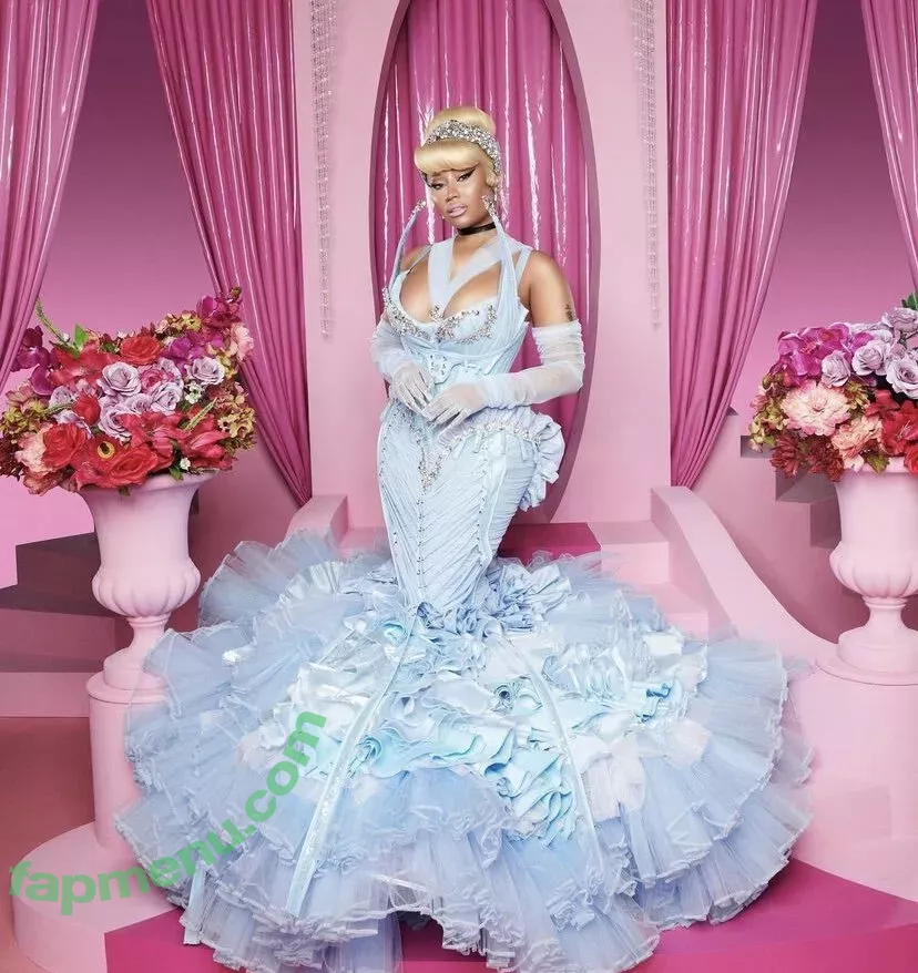 Nicki Minaj nude photo #0264 (nickiminaj)