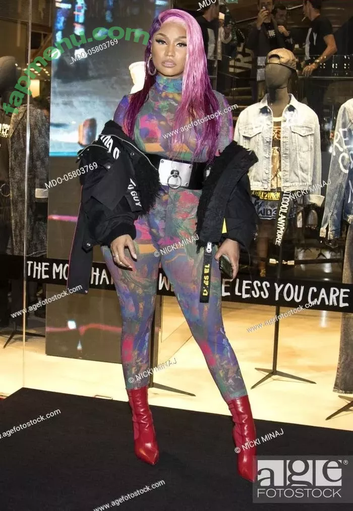 Nicki Minaj nude photo #0269 (nickiminaj)