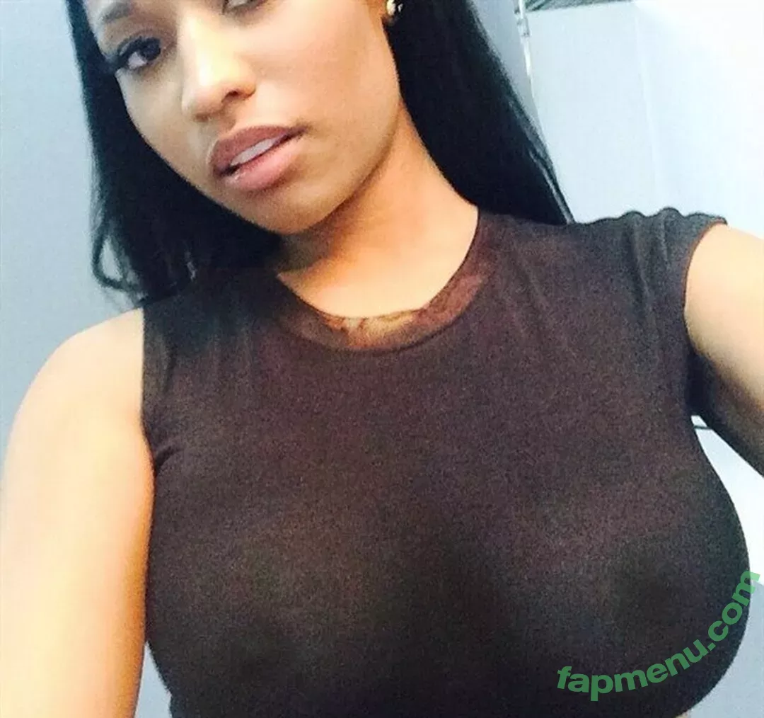 Nicki Minaj nude photo #0275 (nickiminaj)