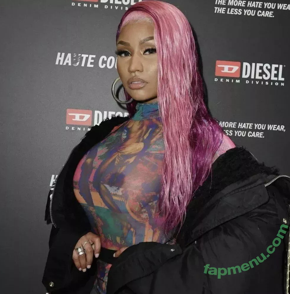 Nicki Minaj nude photo #0277 (nickiminaj)