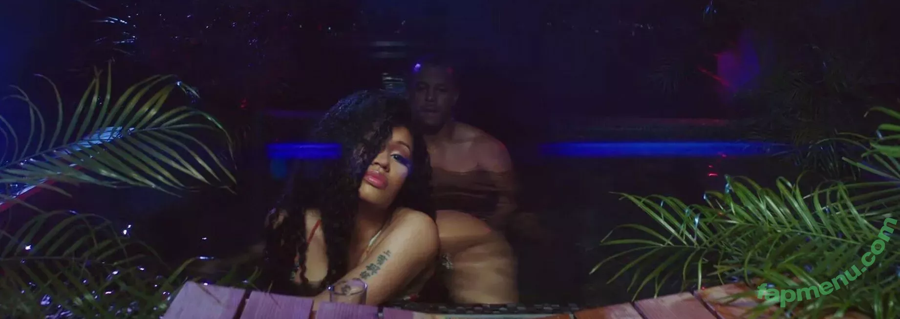 Nicki Minaj nude photo #0371 (nickiminaj)