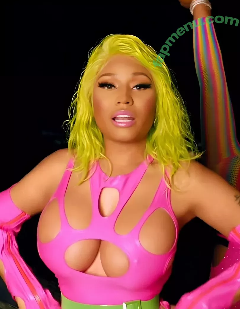 Nicki Minaj nude photo #0376 (nickiminaj)