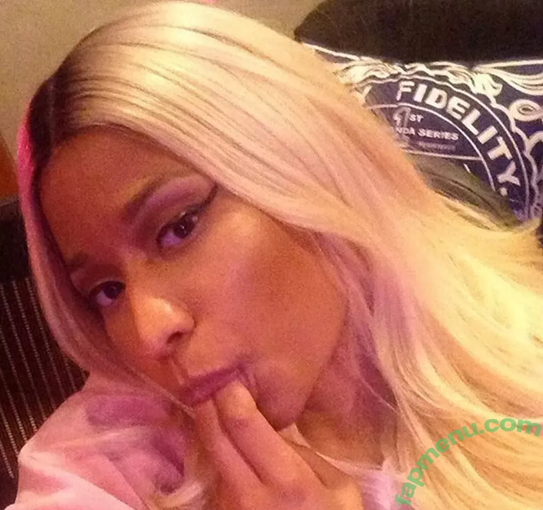 Nicki Minaj nude photo #0419 (nickiminaj)
