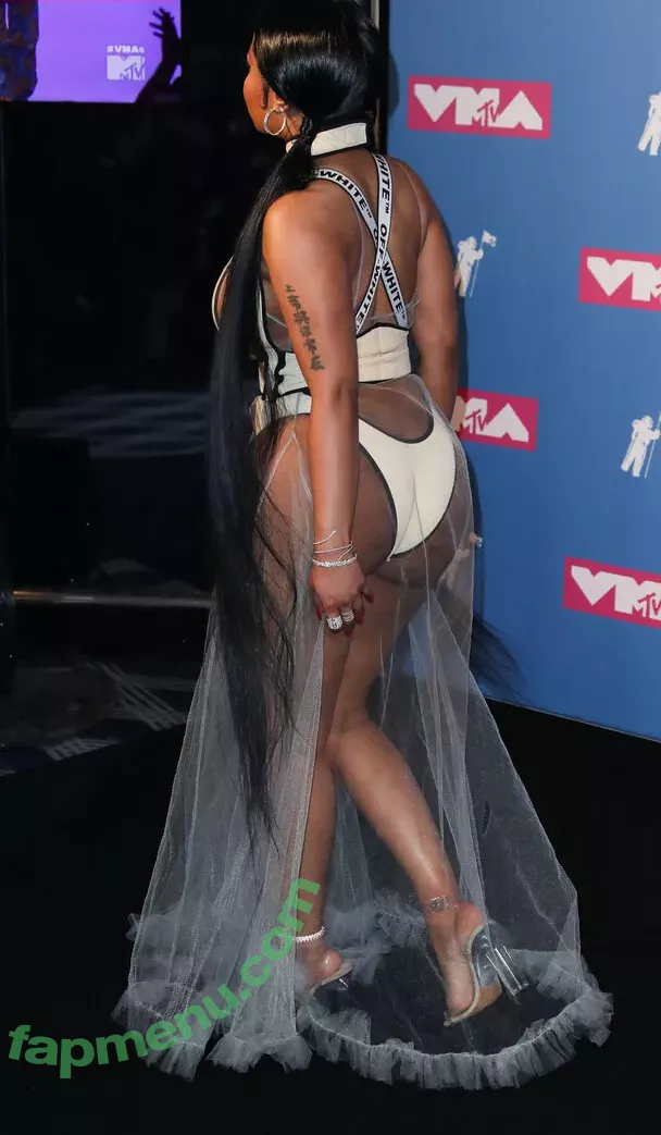 Nicki Minaj nude photo #0430 (nickiminaj)